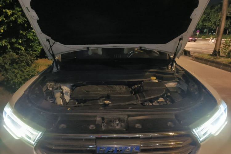 Used Haval H6 2017 Blue Label 1.5T Automatic Two-Wheel Drive ZhiShang Model Engine Bay