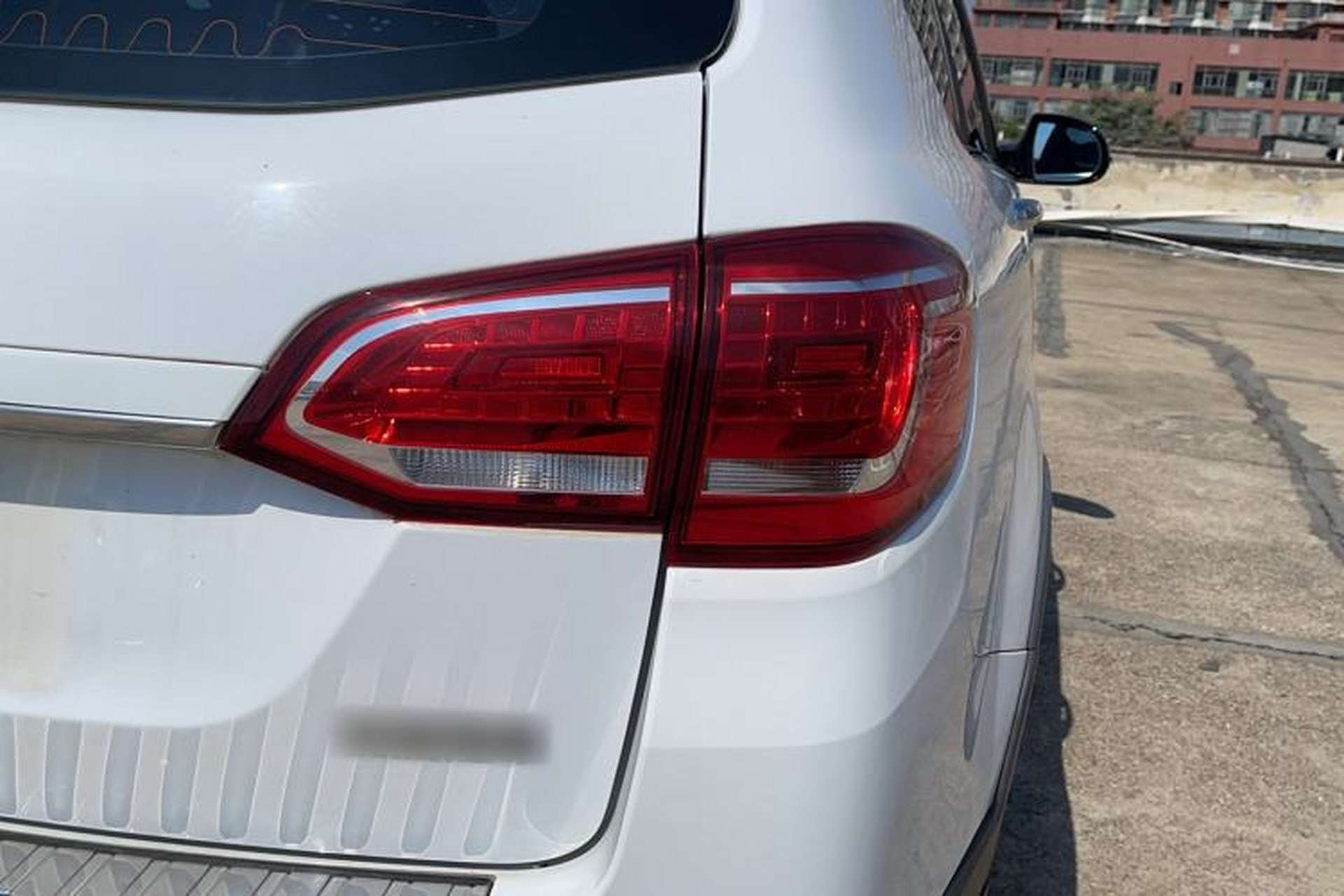 Used Haval H6 2017 Red-Label Sport Edition 1.5T Manual Two-Wheel Drive Elite Model Exterior 1