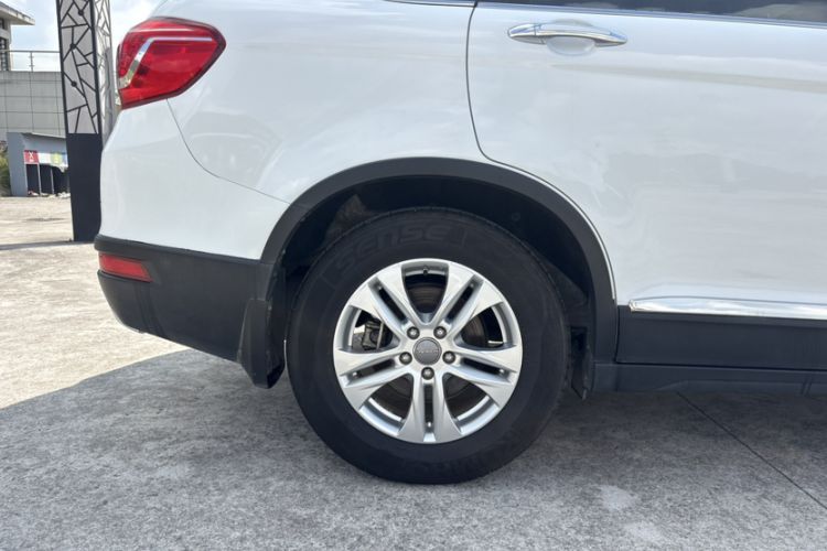 Used Haval H6 2017 Red-Label Sport Edition 1.5T Manual 4x4 Elite Model Exterior 1
