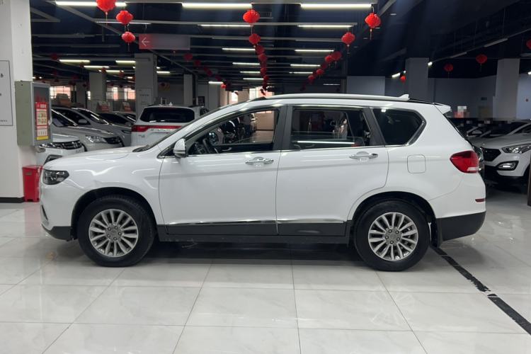 Used Haval H6 2017 Revised Blue-Label Sport Version 1.5T Automatic Two-Wheel Drive Luxury Trim Exterior 2