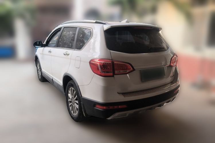 Used Haval H6 2017 Red-Label Sport Edition 1.5T Automatic Two-Wheel Drive Luxury Model Exterior 3