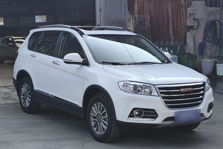 Used Haval H6 2017 Red-Label Sport Edition 1.5T Automatic Two-Wheel Drive Luxury Model Exterior 3