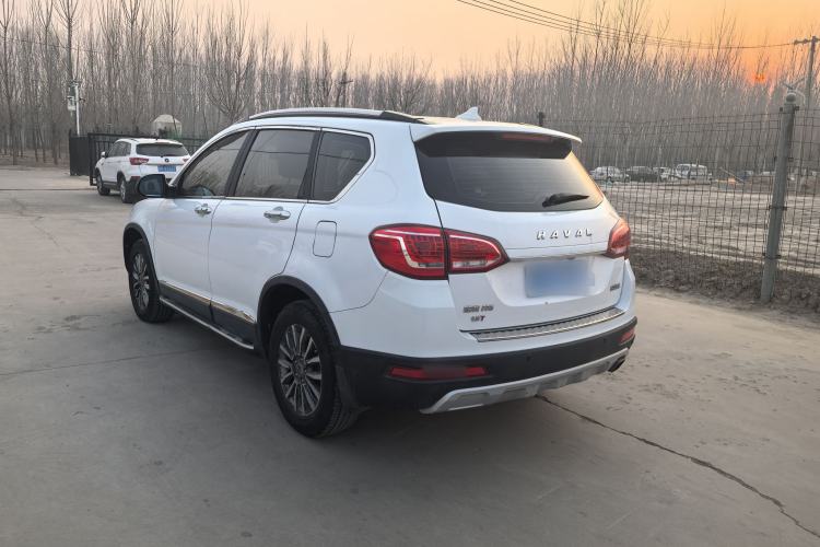 Used Haval H6 2017 Red-Label Sport Edition 1.5T Automatic Two-Wheel Drive Luxury Model Exterior 3