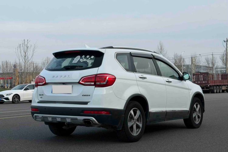 Used Haval H6 2017 Red-Label Sport Edition 1.5T Manual Two-Wheel Drive Elite Model Exterior 3