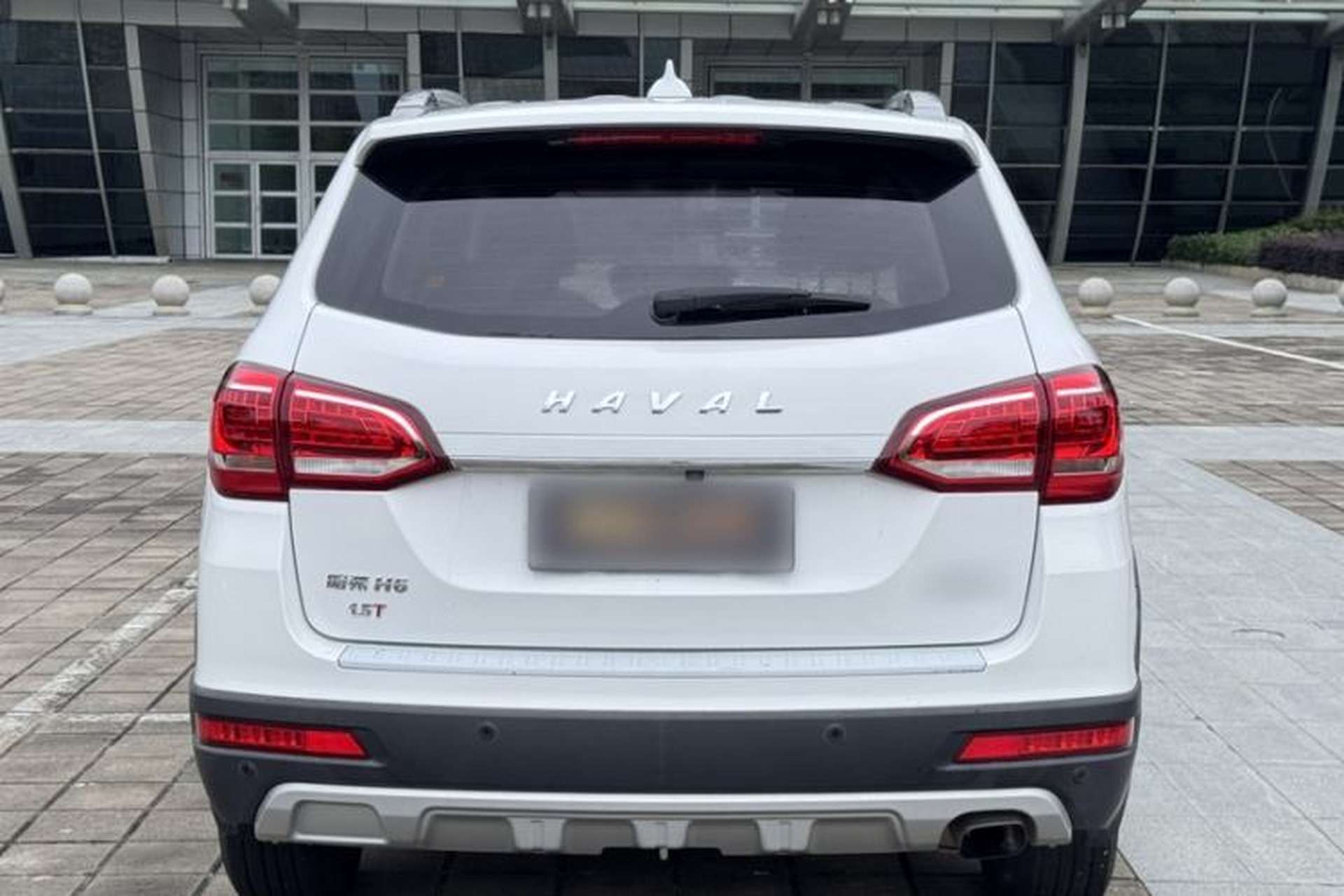 Used Haval H6 2017 Red-Label Sport Edition 1.5T Automatic Two-Wheel Drive Luxury Model Exterior 3