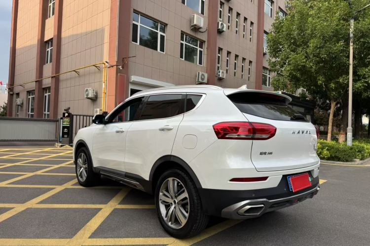 Used Haval H6 2017 Red-Label 1.3T Automatic Two-Wheel Drive ZhiShang Model Exterior 3