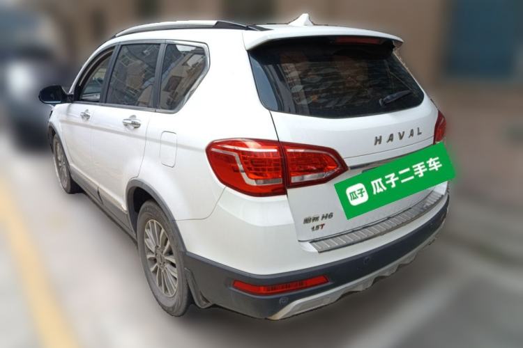 Used Haval H6 2017 Red-Label Sport Edition 1.5T Automatic Two-Wheel Drive Luxury Model Exterior 3