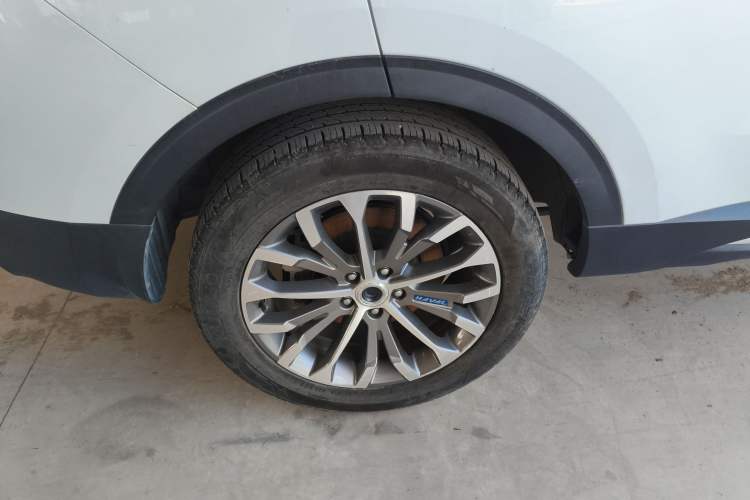 Used Haval H6 2017 Blue Label 1.5T Automatic Two-Wheel Drive ZhiShang Model Exterior 4