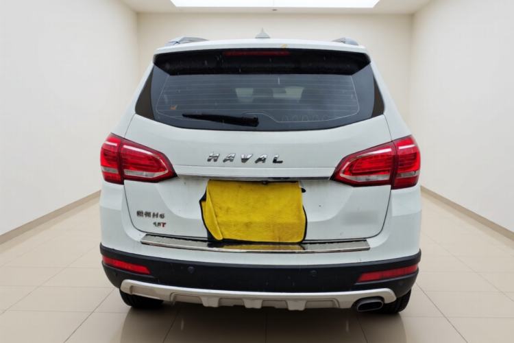 Used Haval H6 2017 Red-Label Sport Edition 1.5T Manual Two-Wheel Drive Elite Model Exterior 4