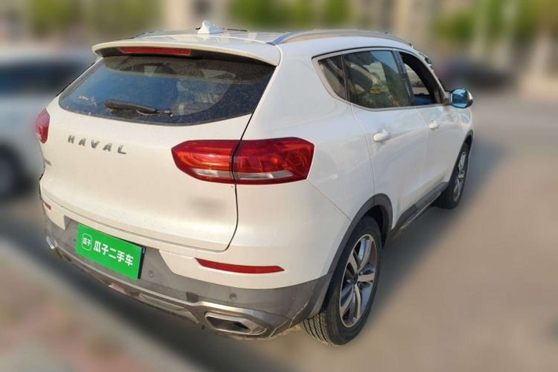 Used Haval H6 2017 Red Label 2.0T Automatic Two-Wheel Drive ZhiShang Model Exterior 5