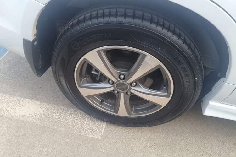 Used Haval H6 2017 Classic Edition 1.5T Manual Two-Wheel Drive Value Model Exterior 5