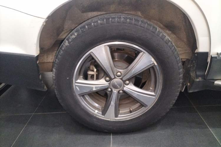 Used Haval H6 2017 Blue Label Sport Edition 1.5T Manual Two-Wheel Drive Elite Model Exterior 5