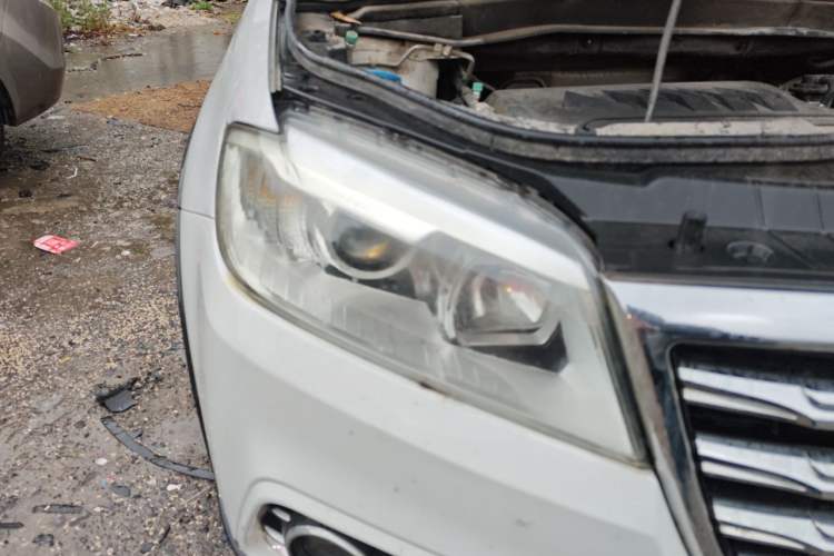 Used Haval H6 2017 Red-Label Sport Edition 1.5T Manual Two-Wheel Drive Elite Model Exterior 6