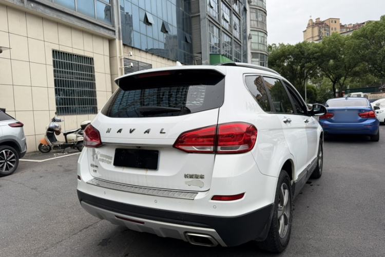 Used Haval H6 2017 Blue Label Sport Edition 1.5T Manual Two-Wheel Drive Elite Model Exterior 7