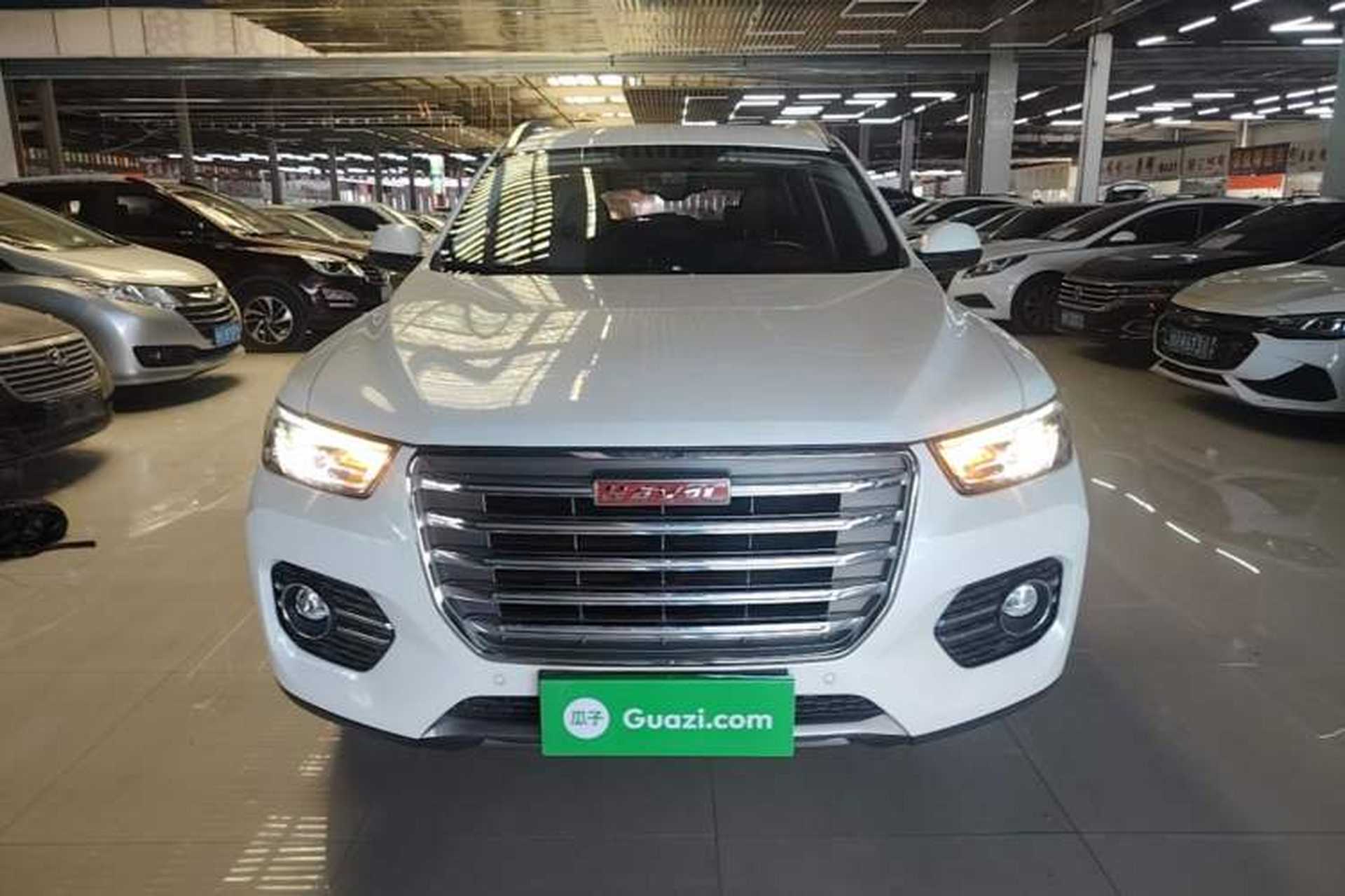 Used Haval H6 2017 Red Label 2.0T Automatic Two-Wheel Drive ZhiShang Model Front