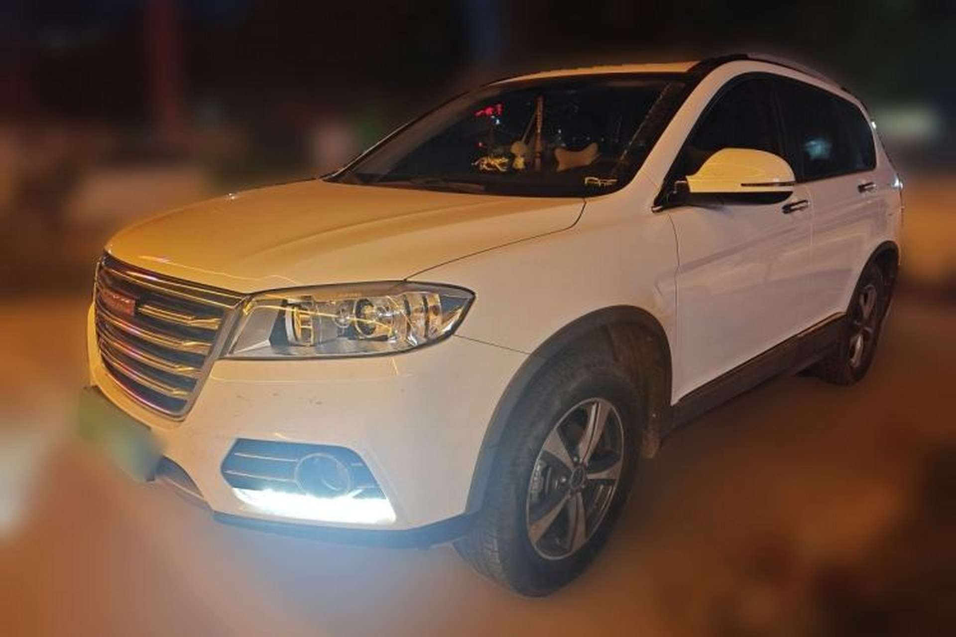 Used Haval H6 2017 Red-Label Sport Edition 1.5T Manual Two-Wheel Drive Elite Model Front Left 45 Deg