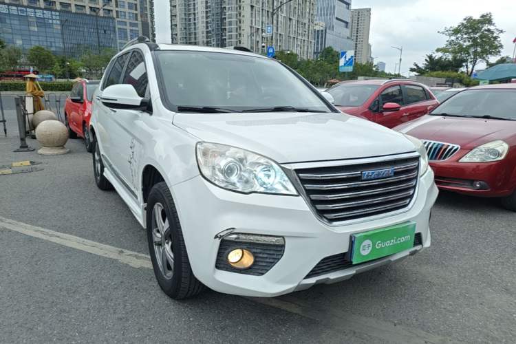 Used Haval H6 2017 Classic Edition 1.5T Automatic Two-Wheel Drive Elite Model Front Right 45 Deg