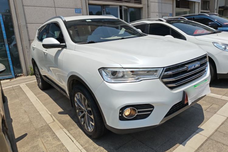 Used Haval H6 2017 Blue Label 2.0T Automatic Two-Wheel Drive Smart Edition Front Right 45 Deg