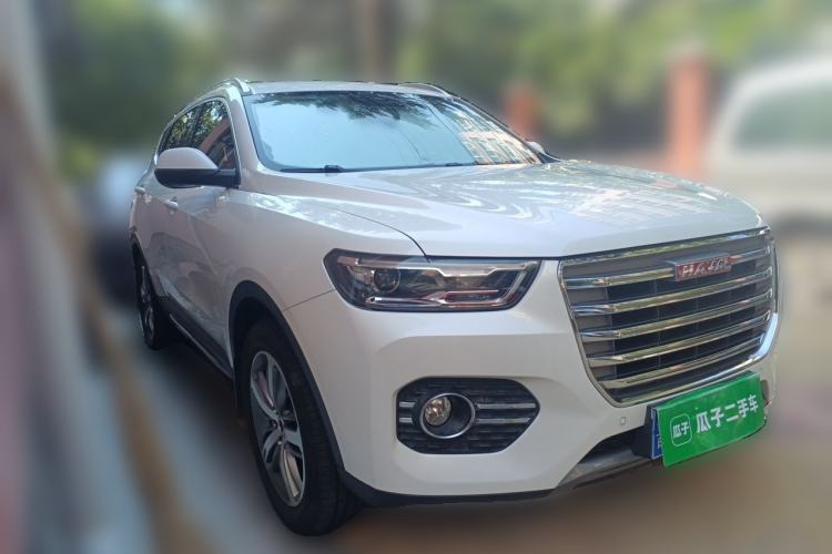 Used Haval H6 2017 Red Label 2.0T Automatic Two-Wheel Drive ZhiShang Model Front Right 45 Deg