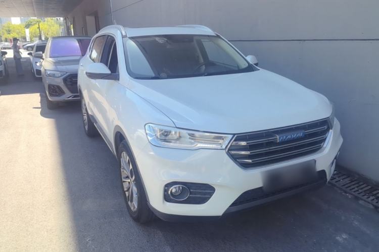 Used Haval H6 2017 Blue Label 2.0T Automatic Two-Wheel Drive Smart Edition Front Right 45 Deg