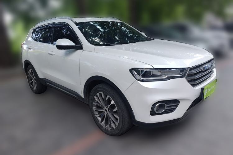 Used Haval H6 2017 Blue Label 2.0T Automatic Two-Wheel Drive Leading Model Front Right 45 Deg