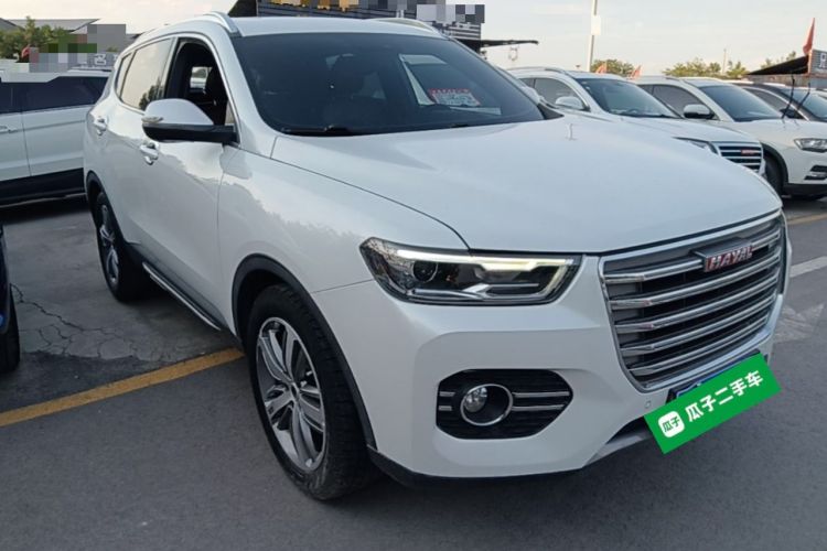 Used Haval H6 2017 Red-Label 1.3T Automatic Two-Wheel Drive ZhiShang Model Front Right 45 Deg