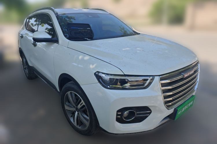 Used Haval H6 2017 Red Label 2.0T Automatic Two-Wheel Drive ZhiShang Model Front Right 45 Deg