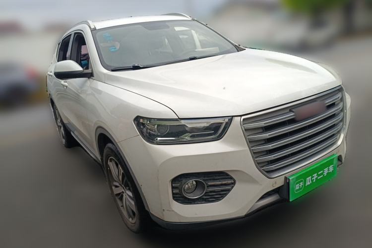Used Haval H6 2017 Red Label 2.0T Automatic Two-Wheel Drive ZhiShang Model Front Right 45 Deg
