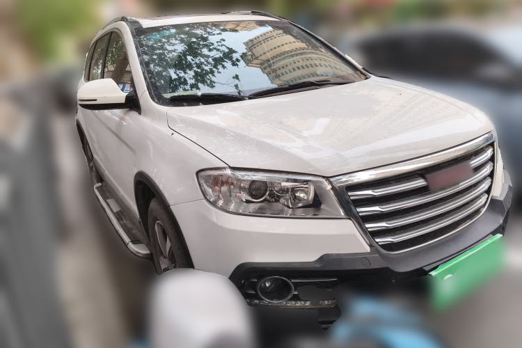 Used Haval H6 2017 Red-Label Sport Edition 1.5T Manual Two-Wheel Drive Elite Model Front Right 45 Deg