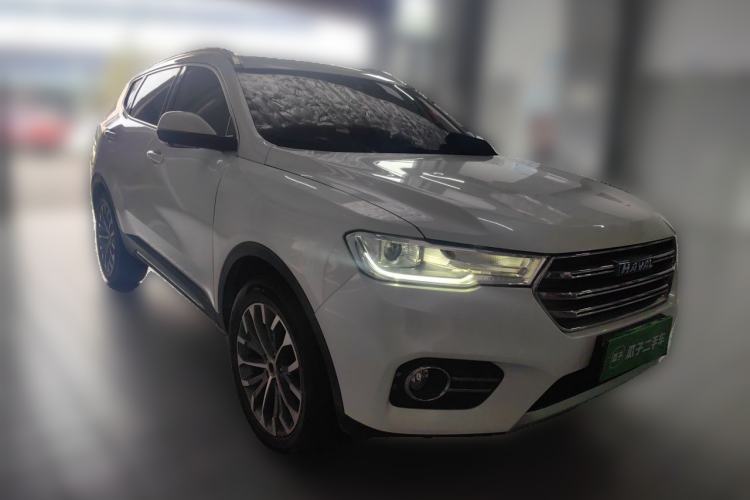 Used Haval H6 2017 Blue Label 2.0T Automatic Two-Wheel Drive Leading Model Front Right 45 Deg