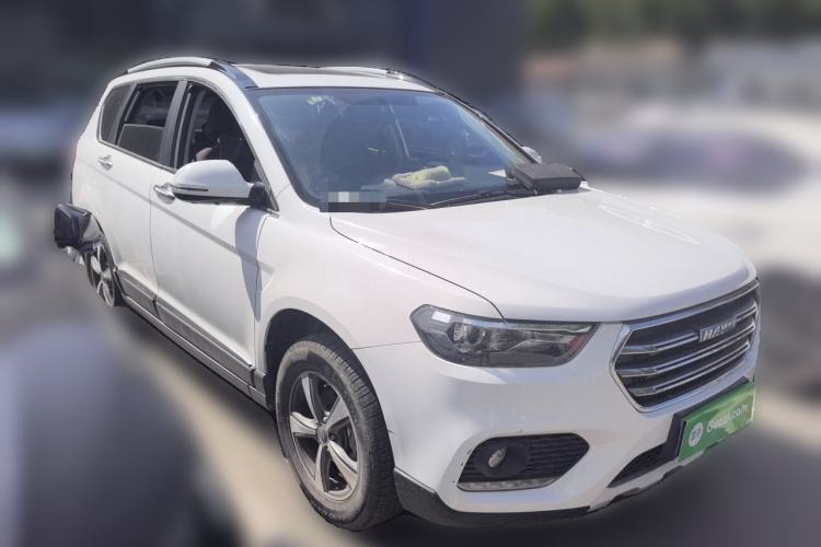 Used Haval H6 2017 Blue Label Sport Edition 1.5T Manual 4x4 Elite Model Front Right 45 Deg