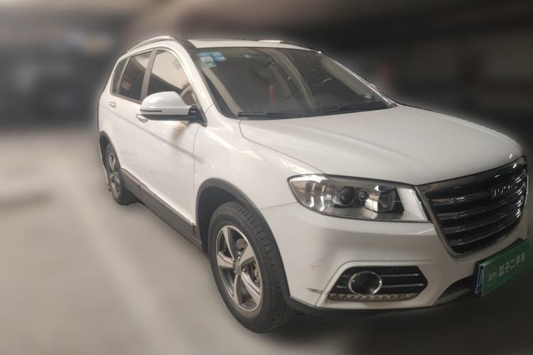 Used Haval H6 2017 Red-Label Sport Edition 1.5T Manual Two-Wheel Drive Elite Model Front Right 45 Deg