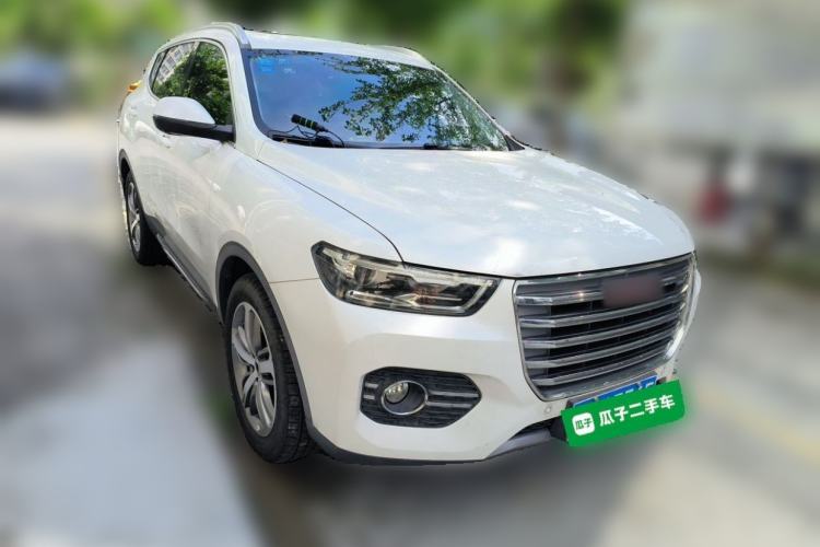 Used Haval H6 2017 Red Label 2.0T Automatic Two-Wheel Drive ZhiShang Model Front Right 45 Deg