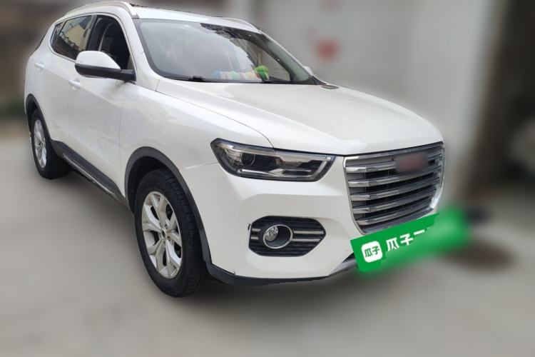 Used Haval H6 2017 Red-Label 2.0T Automatic Two-Wheel Drive Fashion Edition Front Right 45 Deg