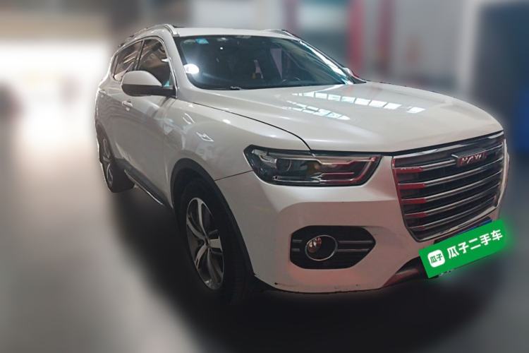 Used Haval H6 2017 Red Label 2.0T Automatic Two-Wheel Drive ZhiShang Model Front Right 45 Deg