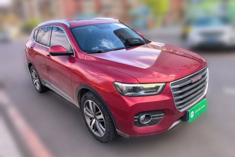 Used Haval H6 2017 Red Label 2.0T Automatic Two-Wheel Drive ZhiShang Model Front Right 45 Deg