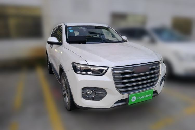 Used Haval H6 2017 Red Label 2.0T Automatic Two-Wheel Drive ZhiShang Model Front Right 45 Deg