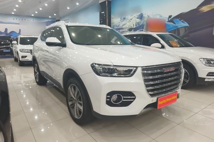 Used Haval H6 2017 Red Label 2.0T Automatic Two-Wheel Drive ZhiShang Model Front Right 45 Deg