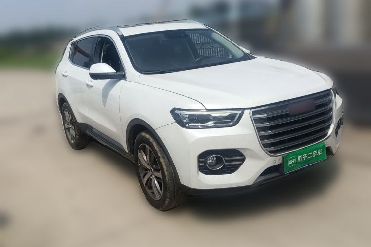 Used Haval H6 2017 Red Label 2.0T Automatic Two-Wheel Drive ZhiShang Model Front Right 45 Deg