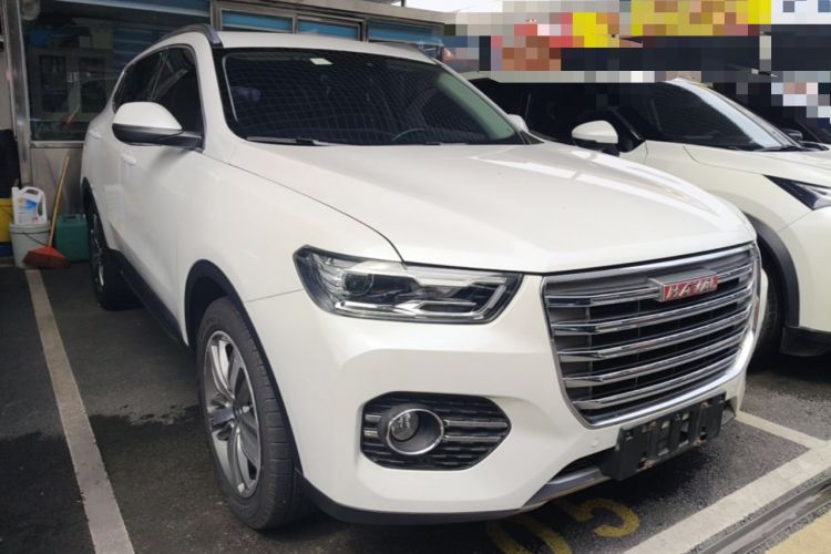 Used Haval H6 2017 Red Label 2.0T Automatic Two-Wheel Drive ZhiShang Model Front Right 45 Deg