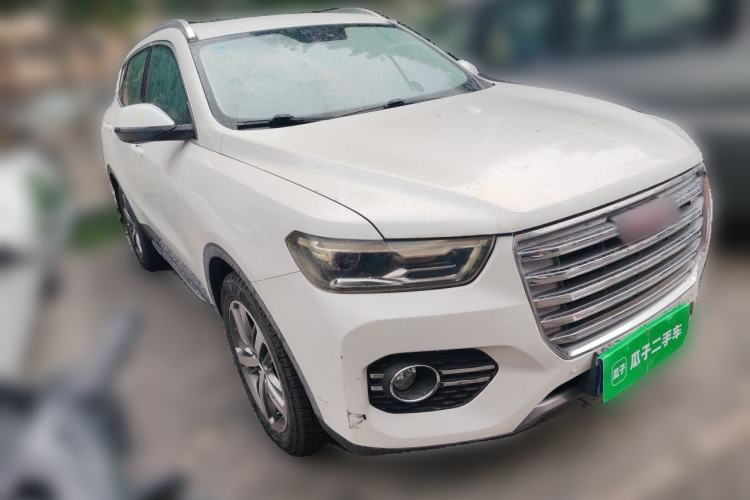 Used Haval H6 2017 Red Label 2.0T Automatic Two-Wheel Drive ZhiShang Model Front Right 45 Deg
