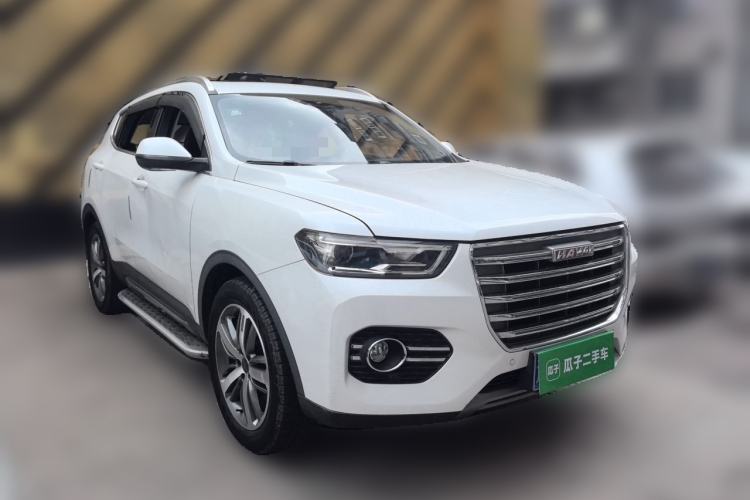 Used Haval H6 2017 Red Label 2.0T Automatic Two-Wheel Drive ZhiShang Model Front Right 45 Deg