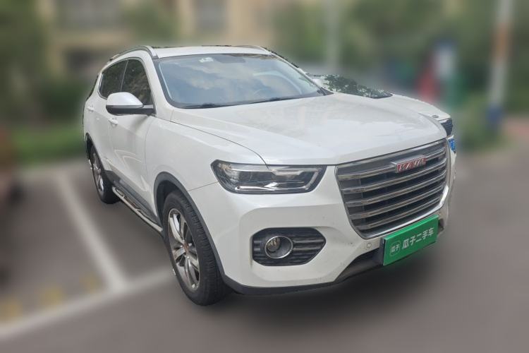 Used Haval H6 2017 Red Label 2.0T Automatic Two-Wheel Drive ZhiShang Model Front Right 45 Deg