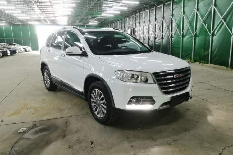 Used Haval H6 2017 Red-Label Sport Edition 1.5T Automatic Two-Wheel Drive Luxury Model Front Right 45 Deg