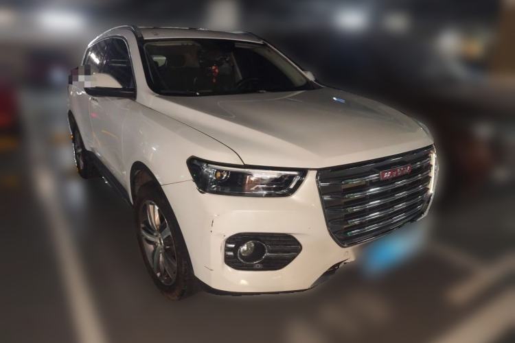 Used Haval H6 2017 Red Label 2.0T Automatic Two-Wheel Drive ZhiShang Model Front Right 45 Deg