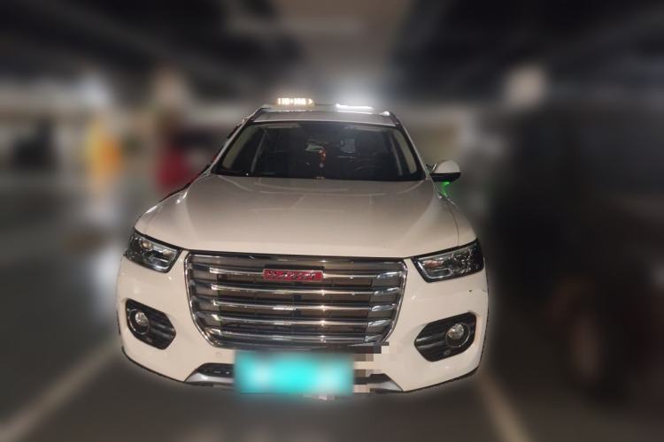 Used Haval H6 2017 Red Label 2.0T Automatic Two-Wheel Drive ZhiShang Model Front