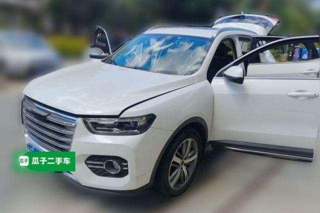 Used Haval H6 2017 Red Label 2.0T Automatic Two-Wheel Drive ZhiShang Model