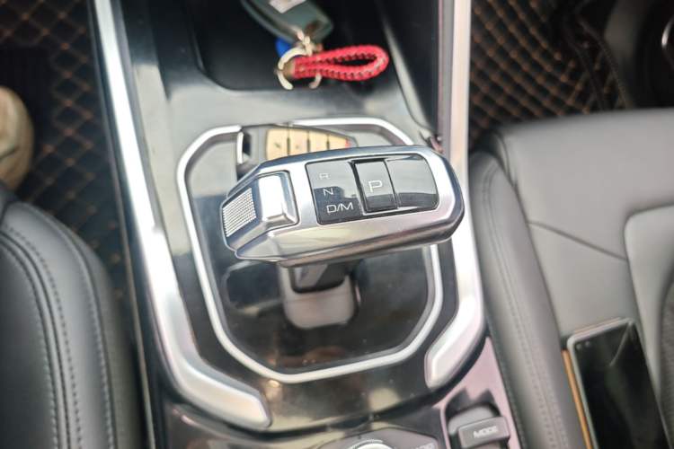 Used Haval H6 2017 Blue Label 2.0T Automatic Two-Wheel Drive Smart Edition Gear Lever