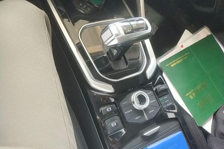 Used Haval H6 2017 Blue Label 2.0T Automatic Two-Wheel Drive Smart Edition Gear Lever