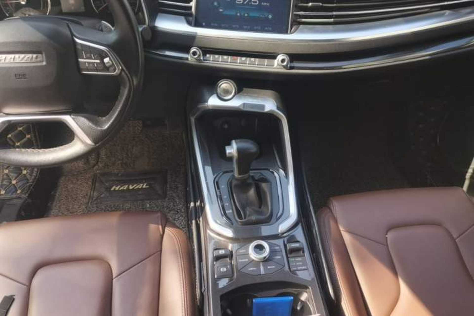 Used Haval H6 2017 Red-Label 1.5T Automatic Two-Wheel Drive Smart Edition Gear Lever